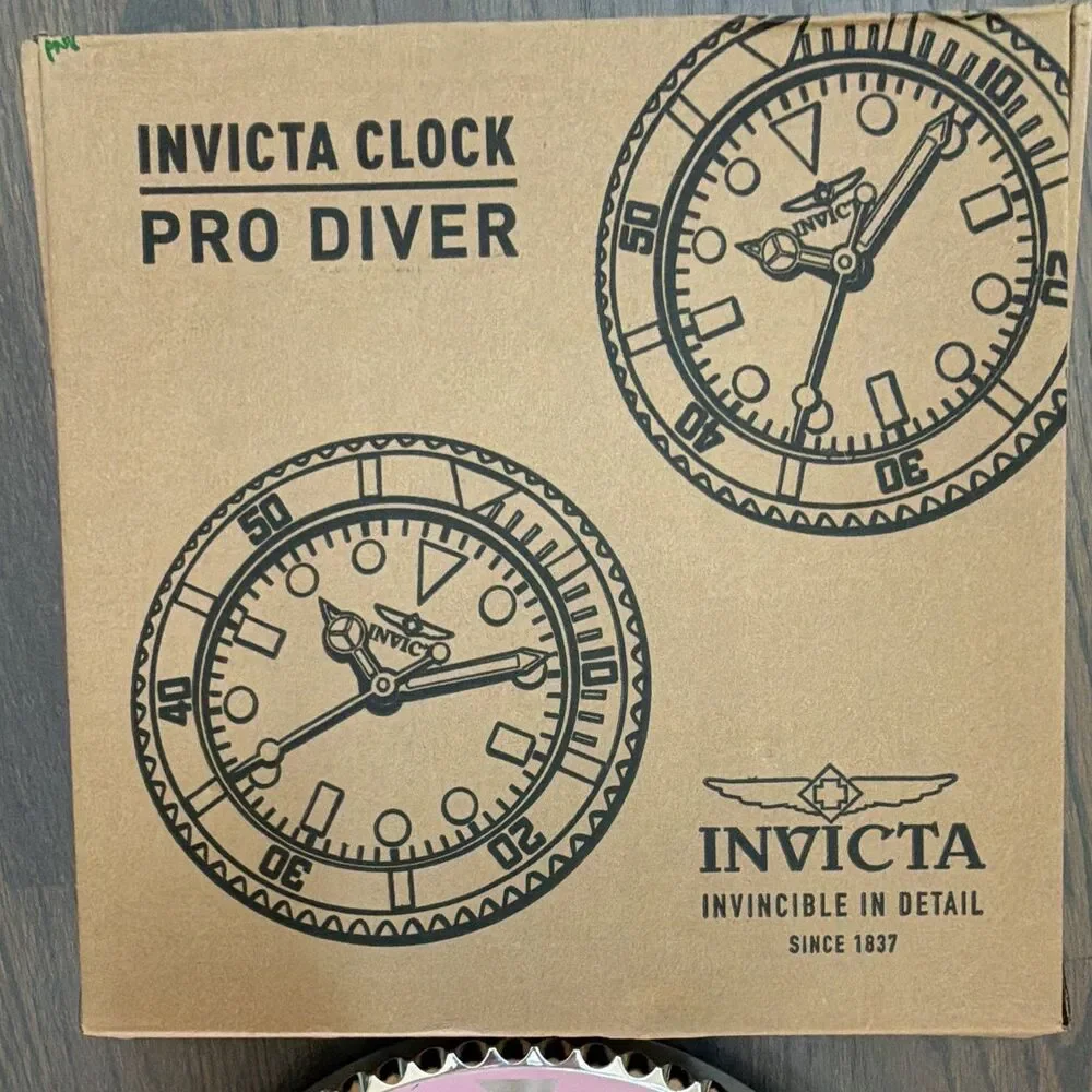 Invicta new box